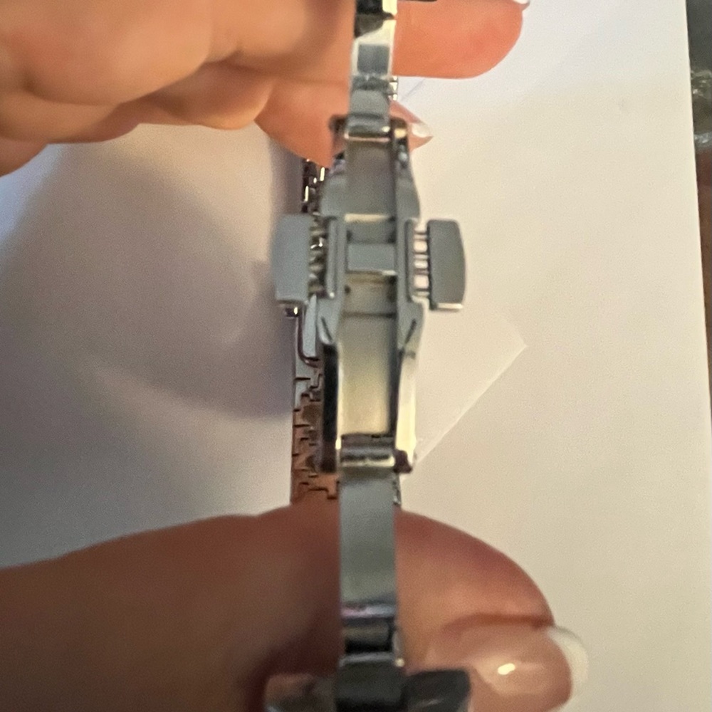 EUC Dior Silver Stainless Steel Women's hounds-tooth Link Bracelet Watch - Picture 12 of 16